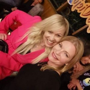 Meet your Posher, Simone